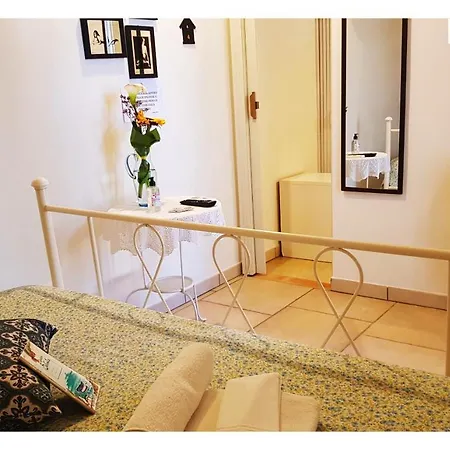 Li Catauri Oda ve Kahvaltı 3*