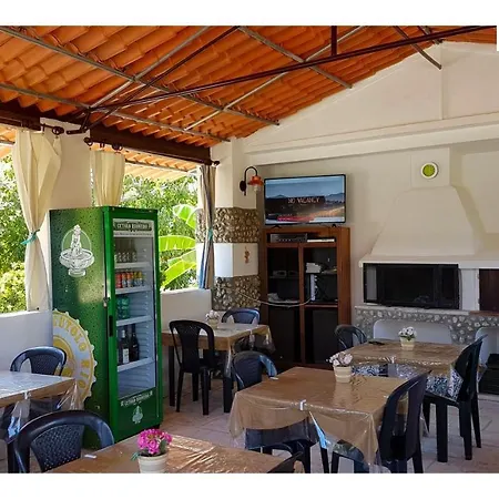 Li Catauri Oda ve Kahvaltı